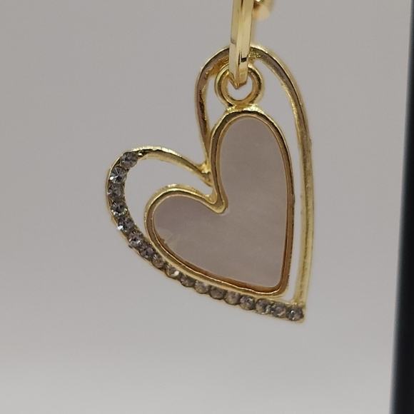 Mismatch marble heart earring set (NWOT) - Picture 5 of 7